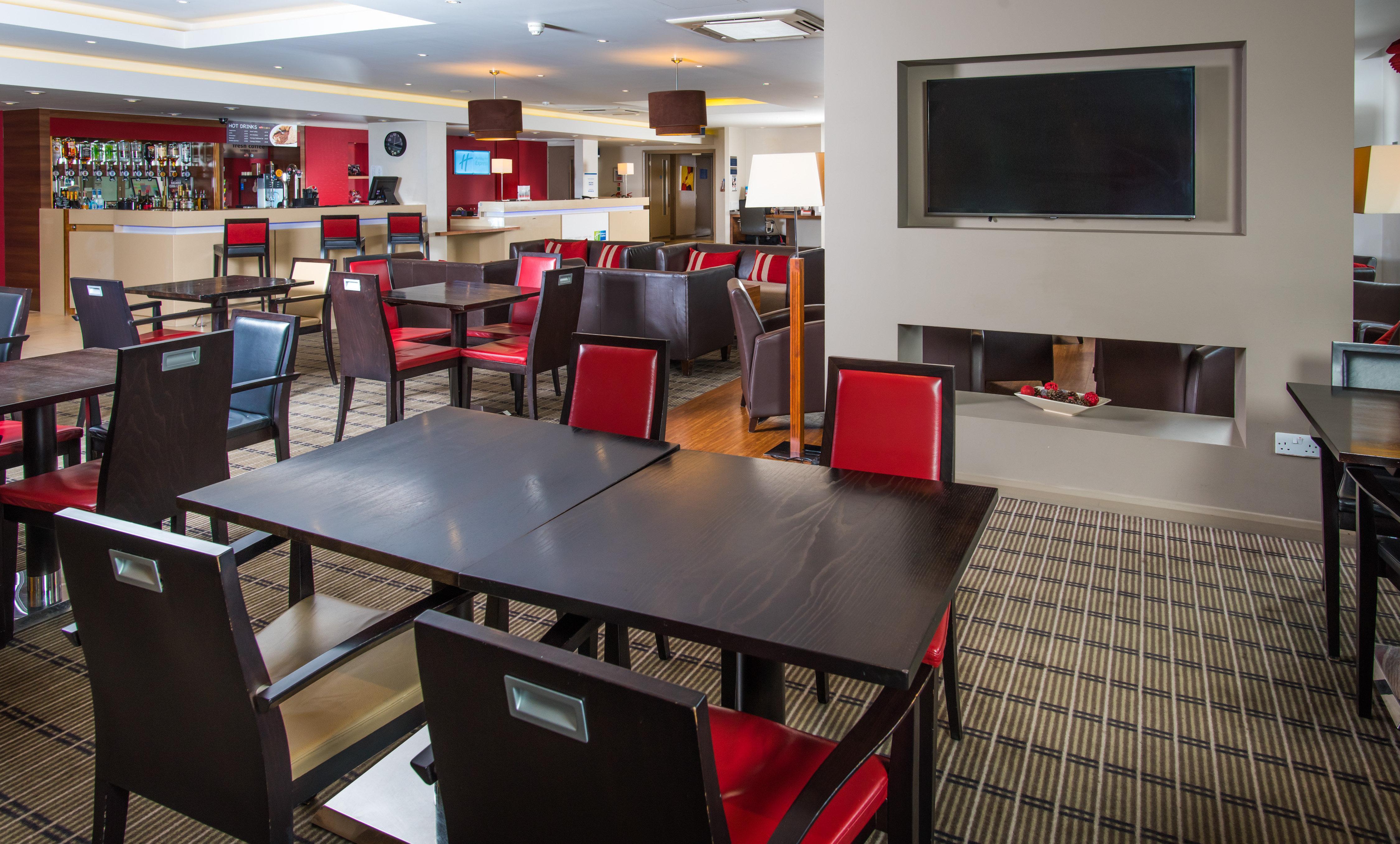 Holiday Inn Express Derby Pride Park By Ihg Exterior foto
