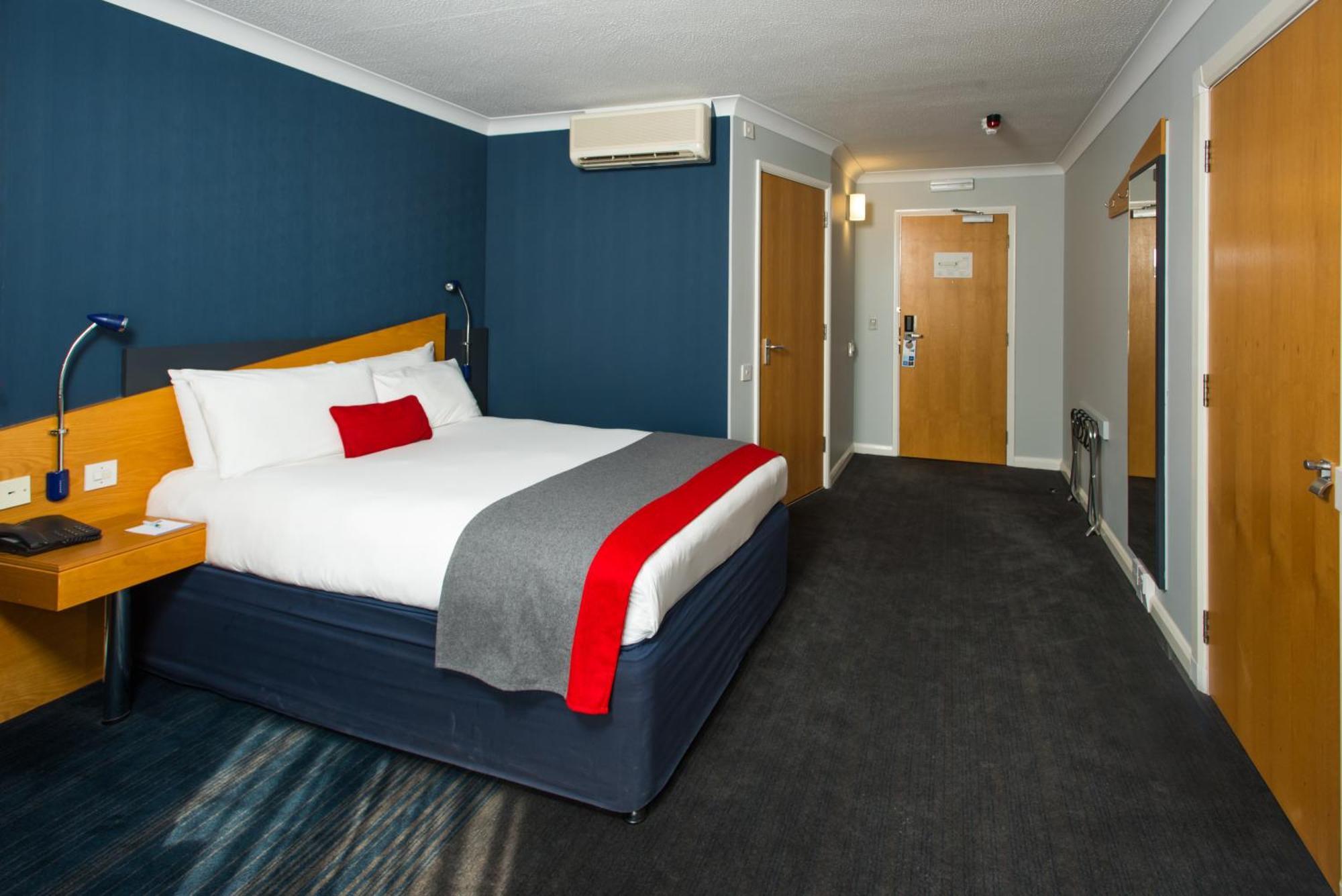 Holiday Inn Express Derby Pride Park By Ihg Exterior foto
