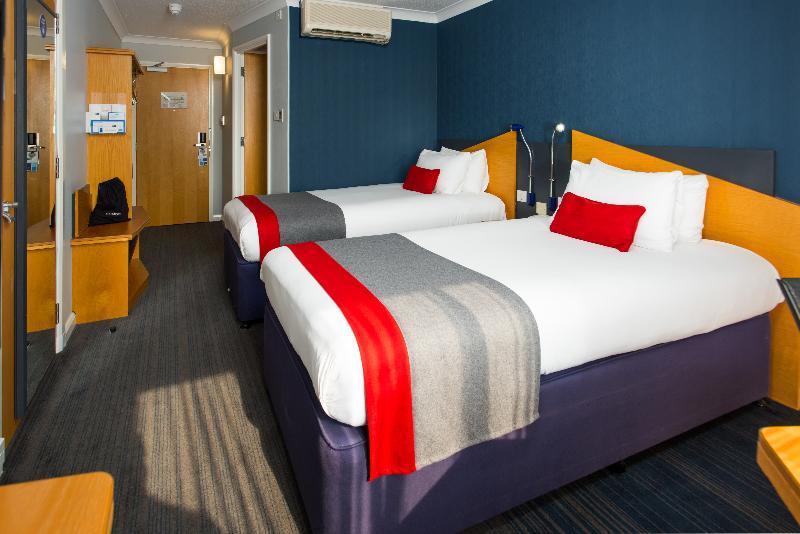 Holiday Inn Express Derby Pride Park By Ihg Exterior foto